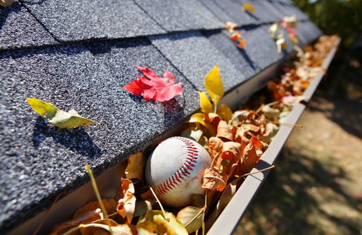 How Clogged Gutters Cause Basement Flooding