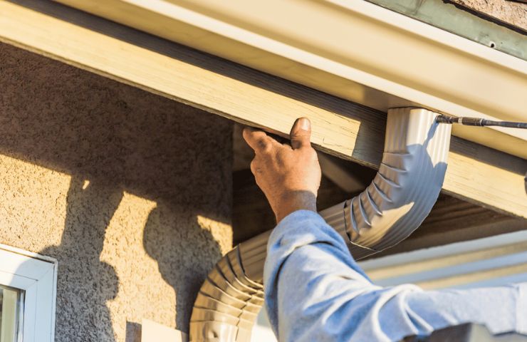 Gutter Types: Which Is Best for Southern Climates?